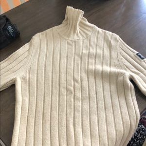 Abercrombie turtle neck